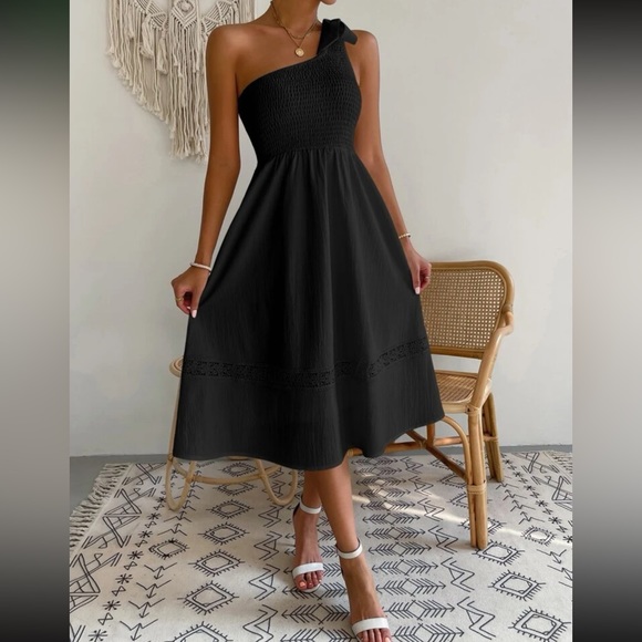 Boho One Shoulder Lace Minimalist Dress - Picture 9 of 14